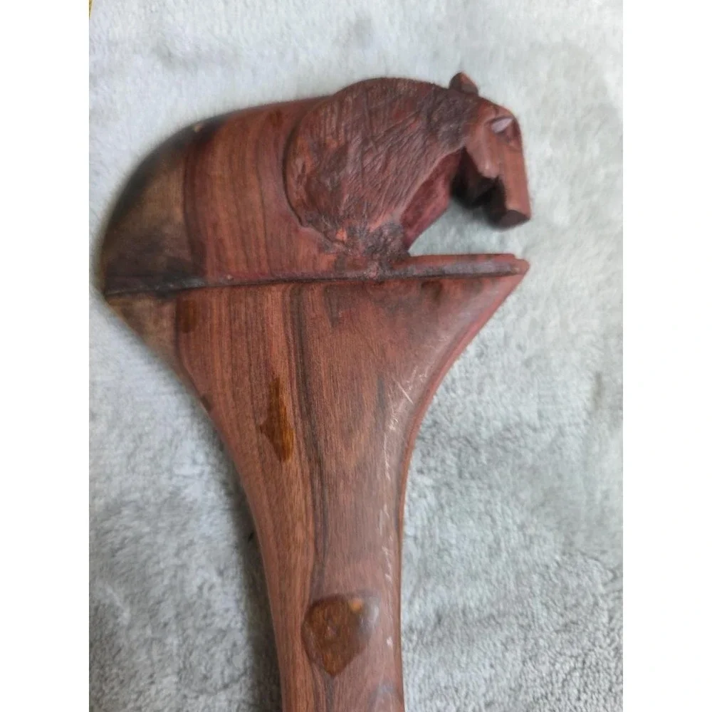 HAND CARVED OLIVE WOOD Bear SALAD SERVERS 2PC SET 11